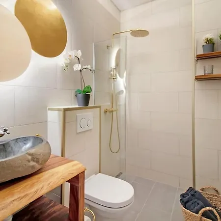 Luxury 2br - 121 Sqm - Ultra