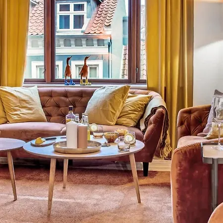 Luxury 2br - 121 Sqm - Ultra Apartment *