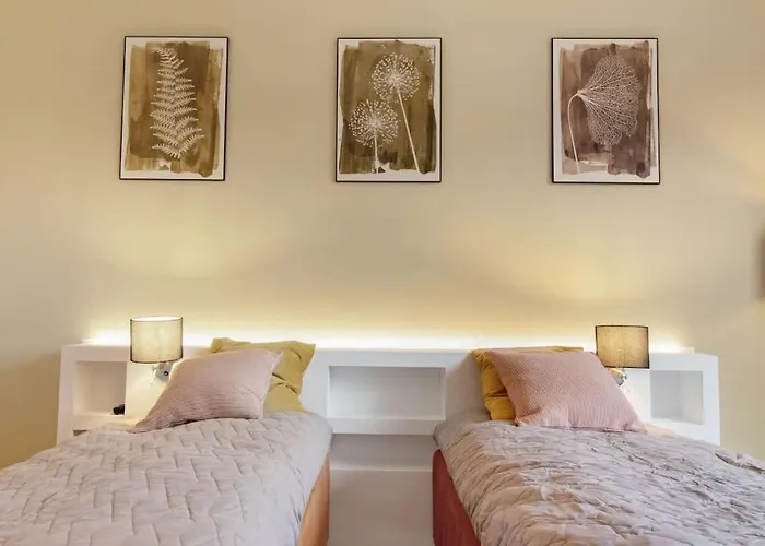 Luxury 2br - 121 Sqm - Ultra *